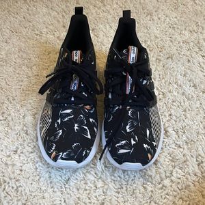 Adidas Butterfly Tennis shoe